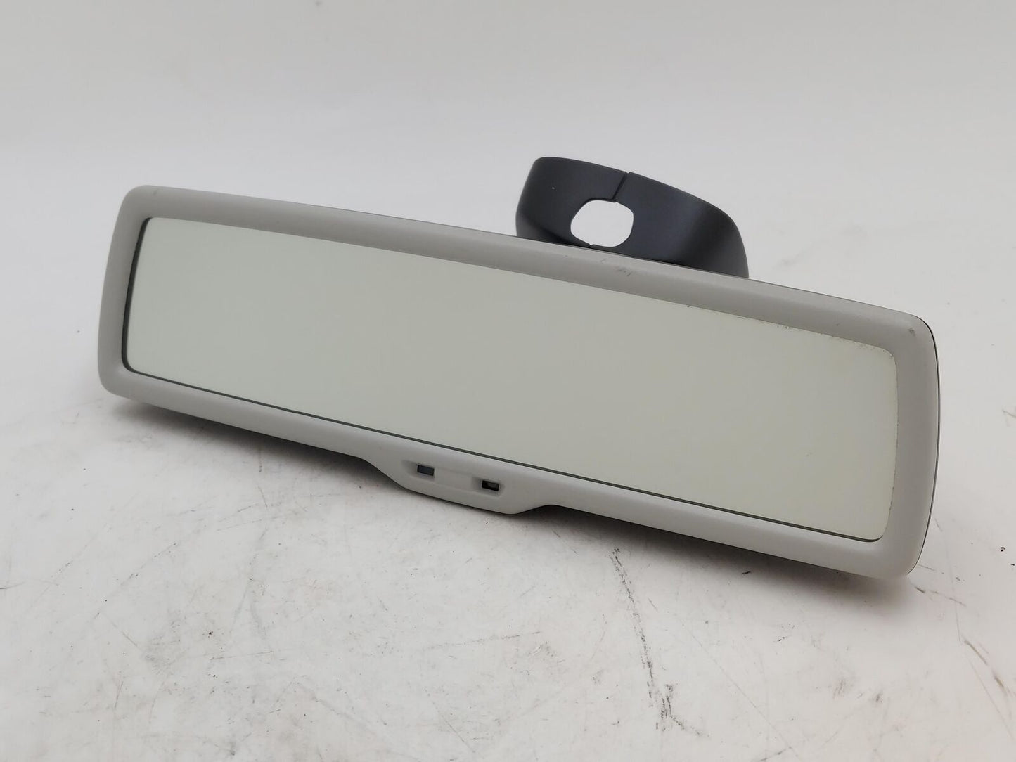 09-18 VW Tiguan Rear View Mirror Automatic Dimming Gray *Chipped*