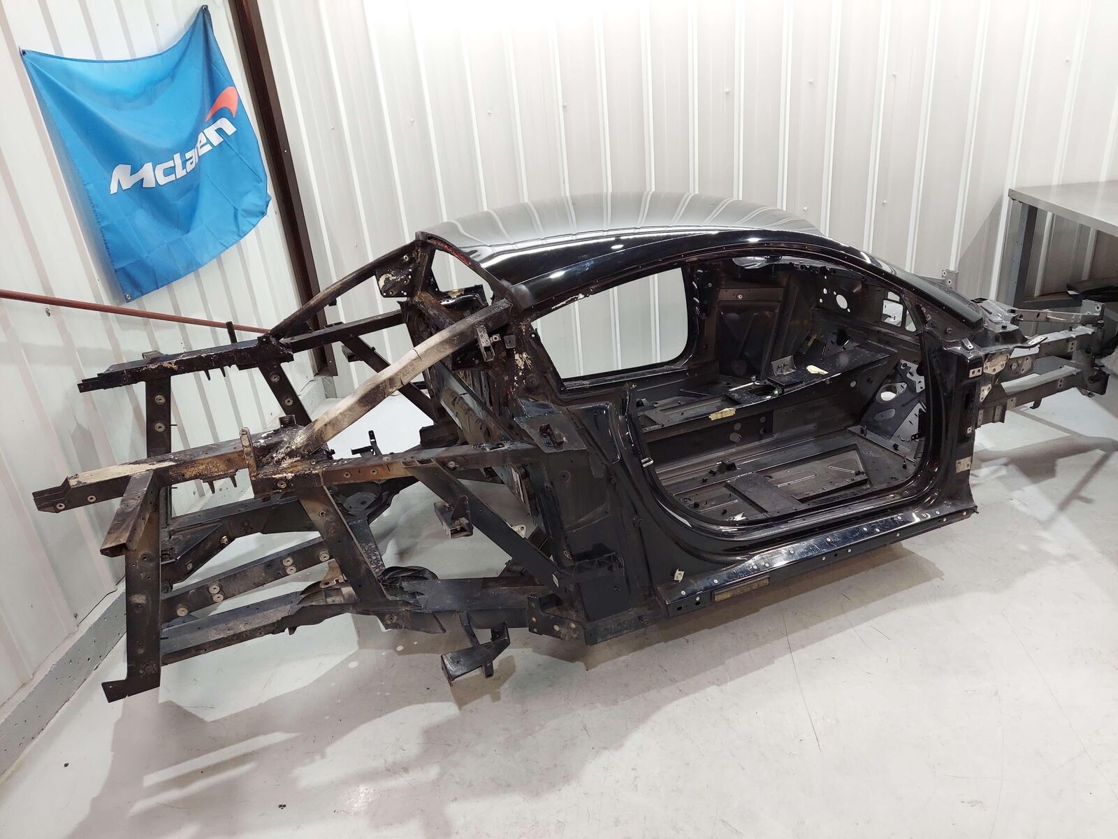 2012 AUDI R8 BODY FRAME SHELL BLACK *FIRE / STRUCTURE DAMAGE ON REAR*