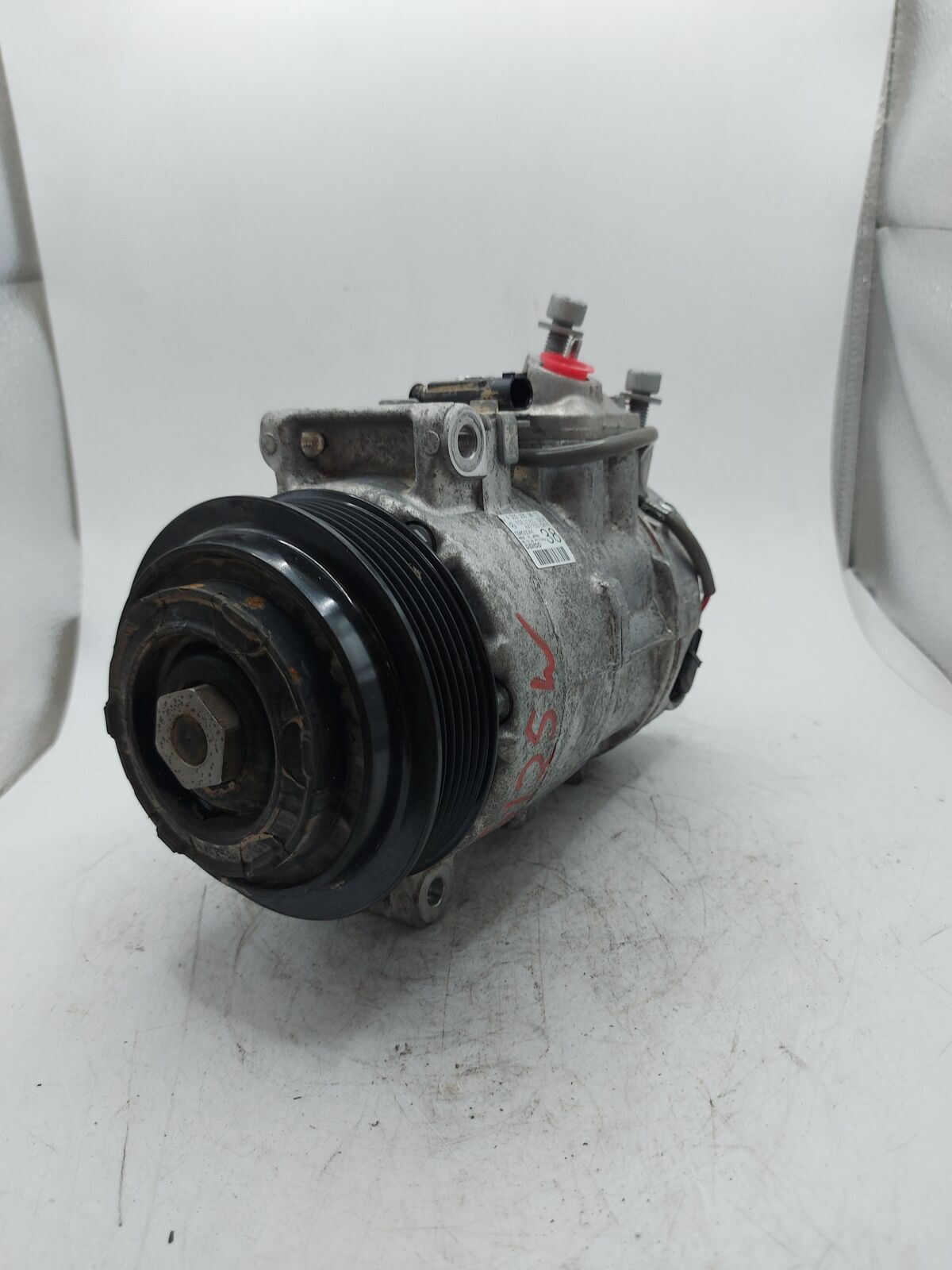 10 11 MERCEDES E550 AC A/c Air Compressor SB2-447924