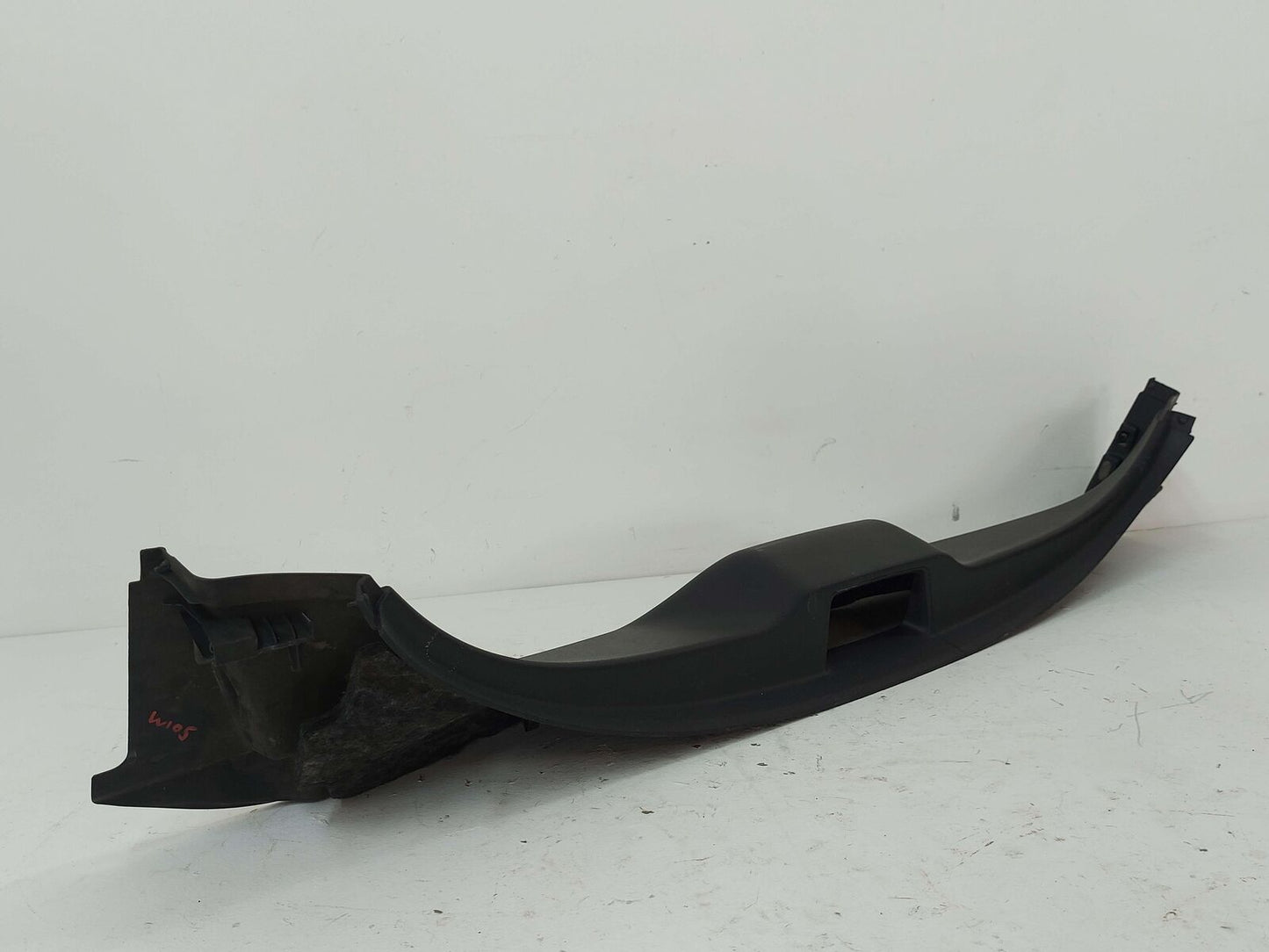 2018 PORSCHE CAYMAN 718 REAR LOWER LID LOCK LATCH COVER TRIM BLACK 981551251