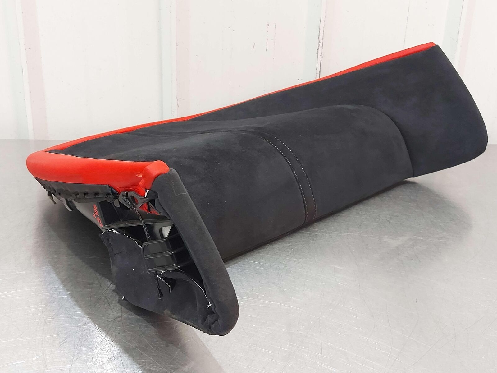 2021 FERRARI ROMA F169 REAR LH LEFT SEAT BOTTOM ALCANTARA W/ RED PIPING 360716