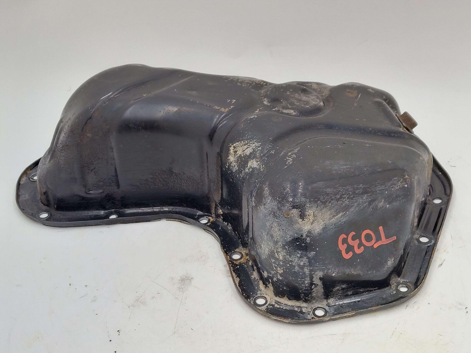 08-22 TOYOTA HIGHLANDER 3.5L LOWER ENGINE MOTOR OIL PAN 1210231101 *SCRAPES*