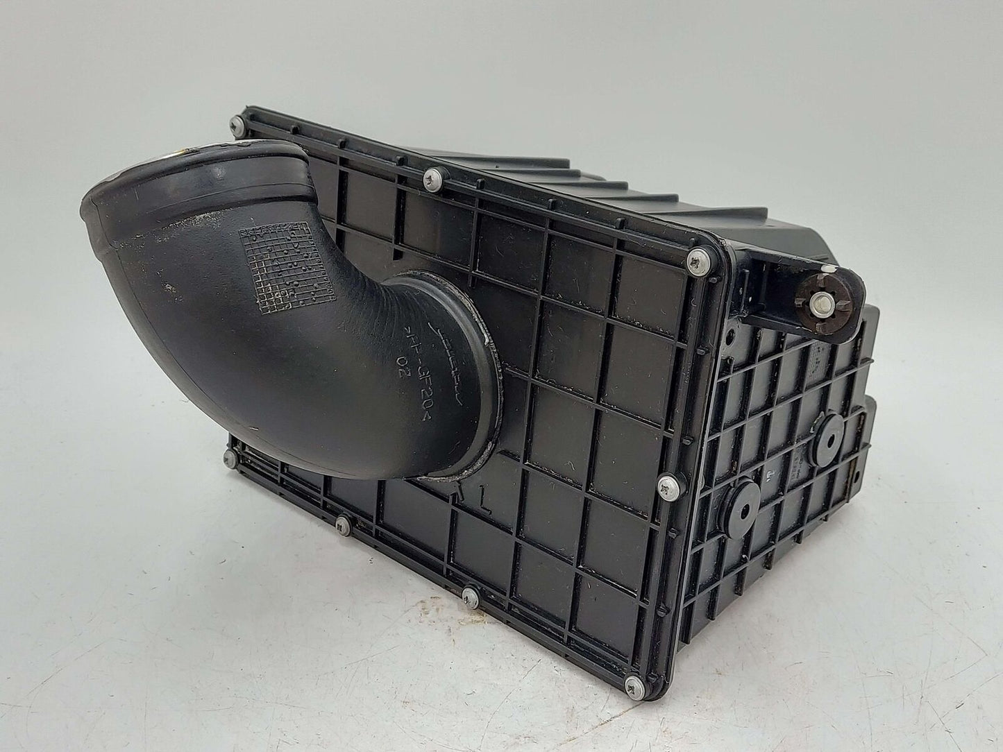 2018 Mclaren 570s LH Left Air Intake Cleaner Housing 11F094502