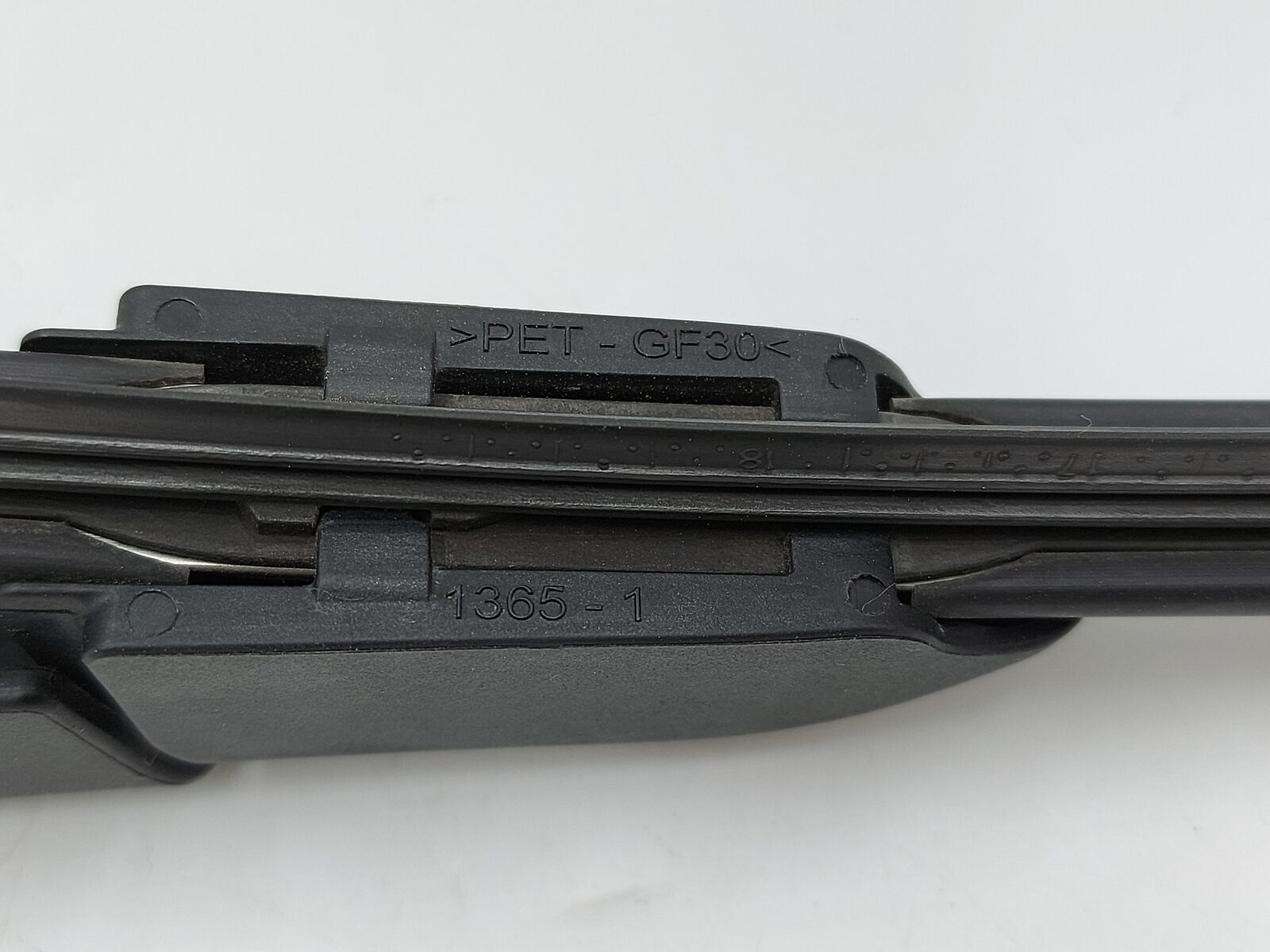 17-22 JAGUAR F-PACE Rear Back Glass Wiper Arm