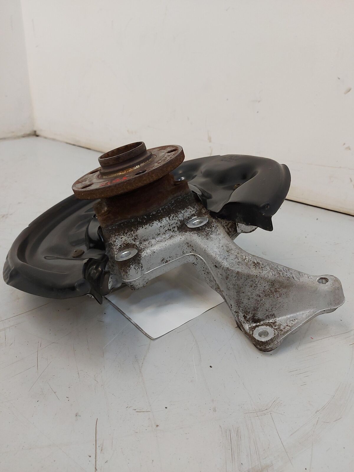 09-18 VW TIGUAN REAR LH Left Knuckle stub Axle AWD 3C0505435G