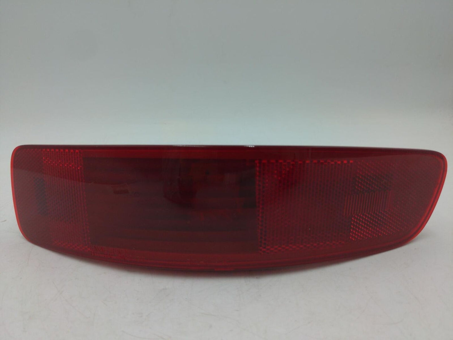 11 MITSUBISHI OUTLANDER Right RH Tail Light Bumper Mounted