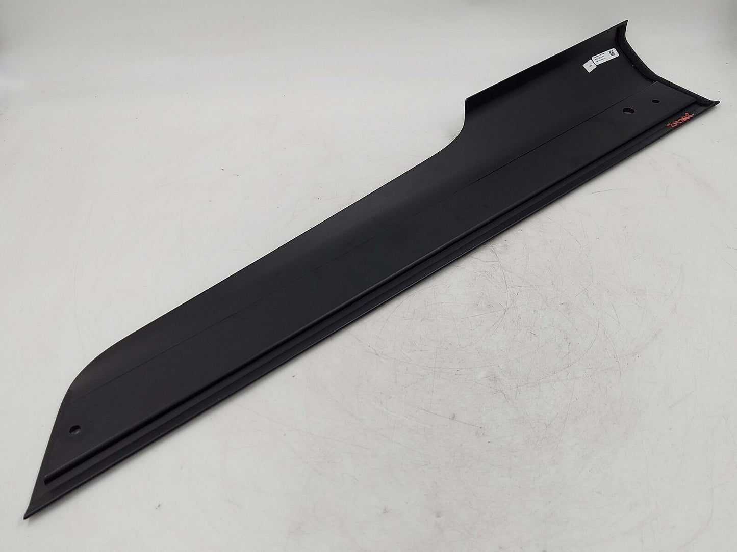 2024 ASTON MARTIN DB12 VOLANTE RIGHT SCUFF SILL PLATE TRIM BLACK W/ ALUMINUM