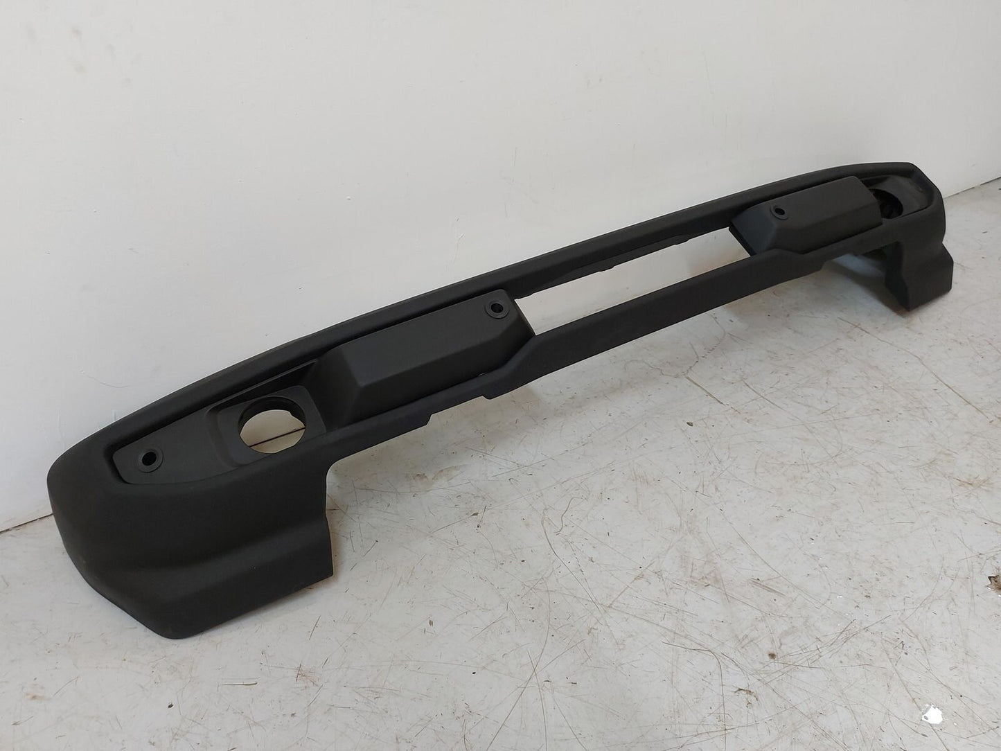 2022 Ford Bronco Front Bumper Cover *warped Cracked* m2DZ-17D957-aa 2K Km's