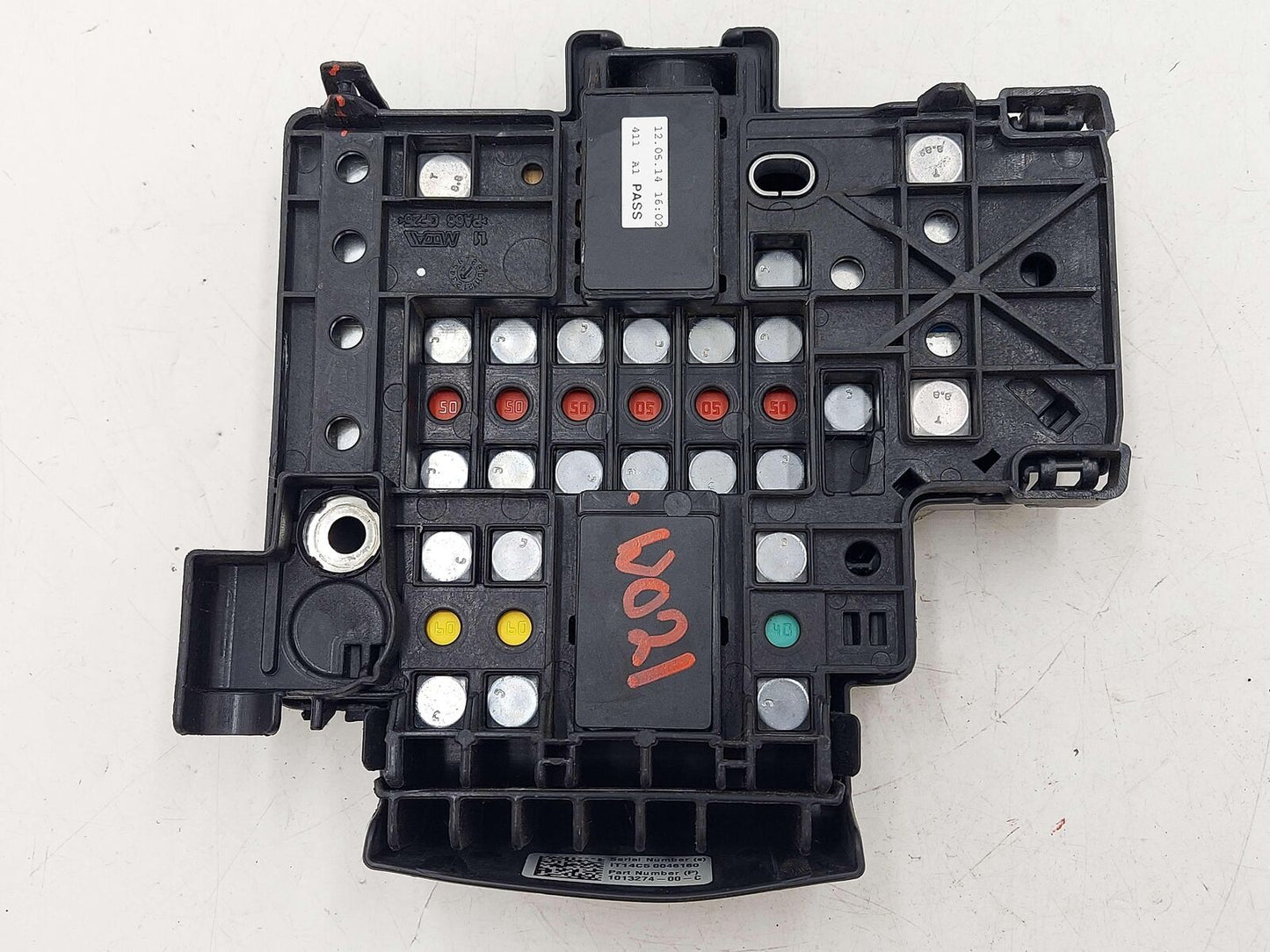 2014 Tesla S Engine Motor Battery Fuse Box 1013274-00-C