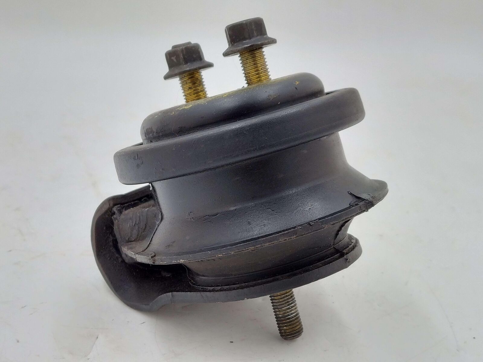 1999 NISSAN SKYLINE R34 GT-T coupe RH RIGHT Engine Frame Mount 9911222