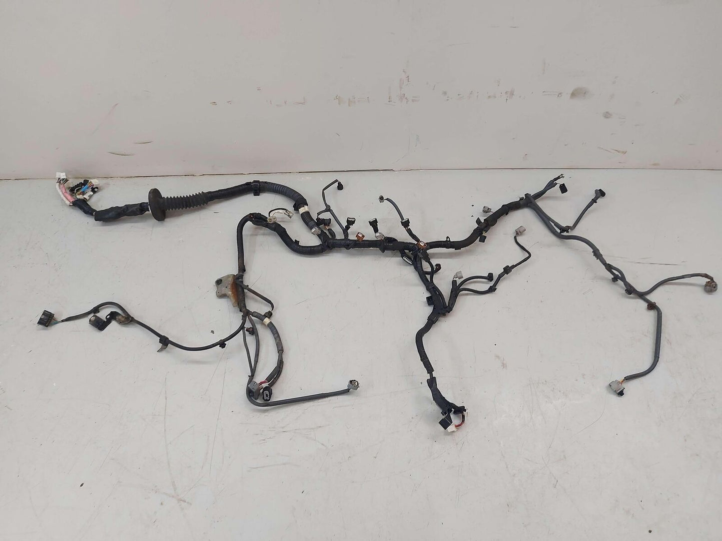 2016 Toyota Tacoma 2.7L Engine Motor Wire Wiring Harness 82121-04821 *Notes*