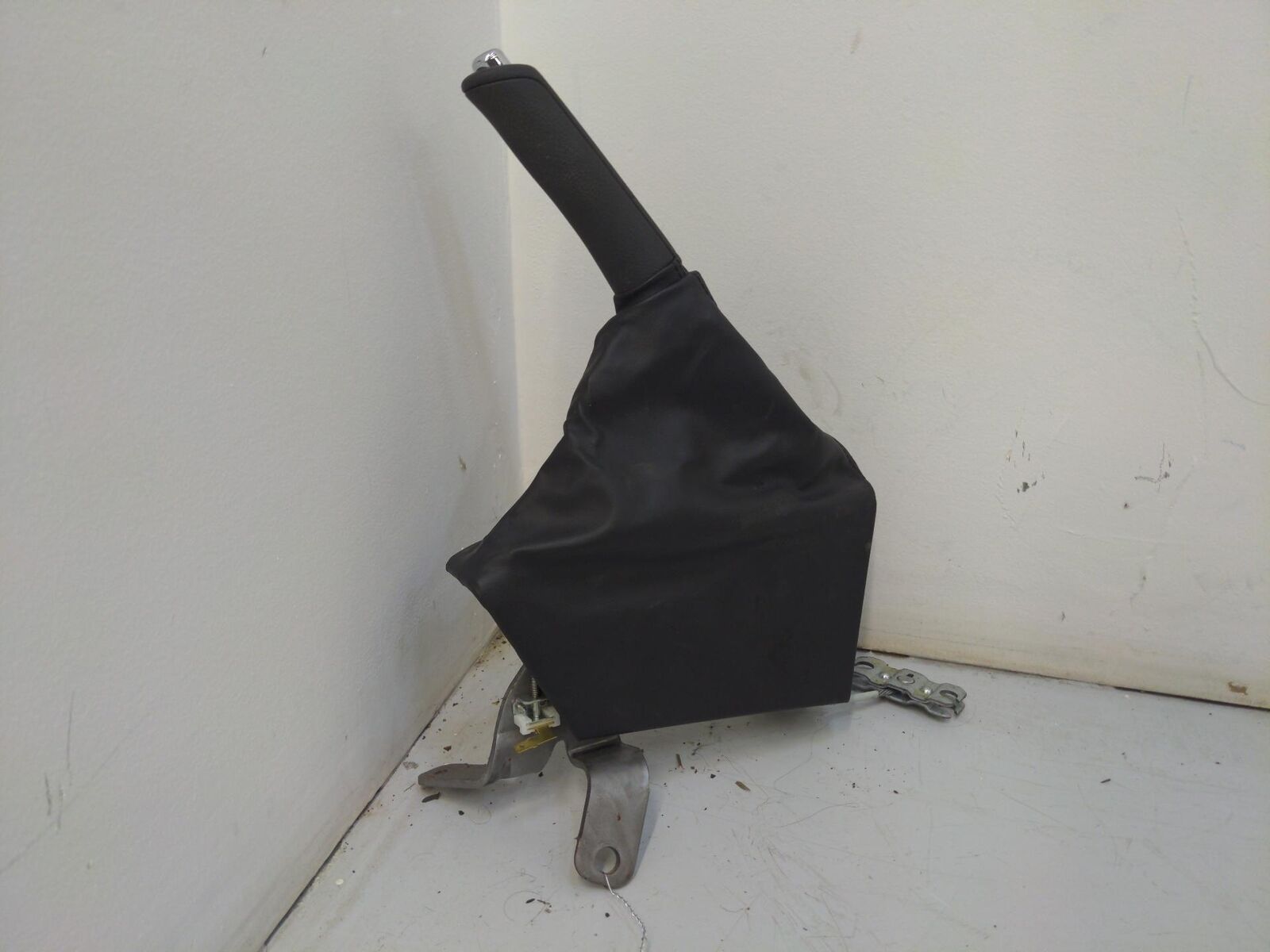 17 SUBARU WRX EMERGENCY BRAKE HANDLE