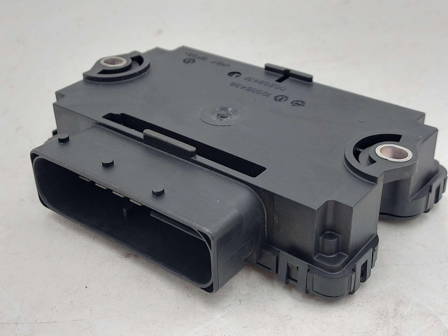 2011 PORSCHE CAYENNE 7p0907801c Parking Brake Module