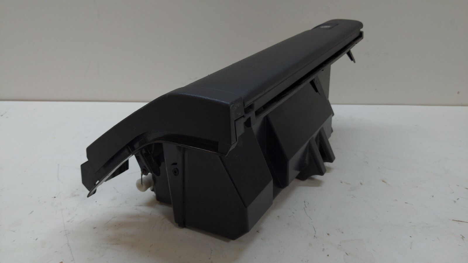 14-20 Toyota Tundra SR5 5.7L Glove Box Front Black 555130c020 *scratches*