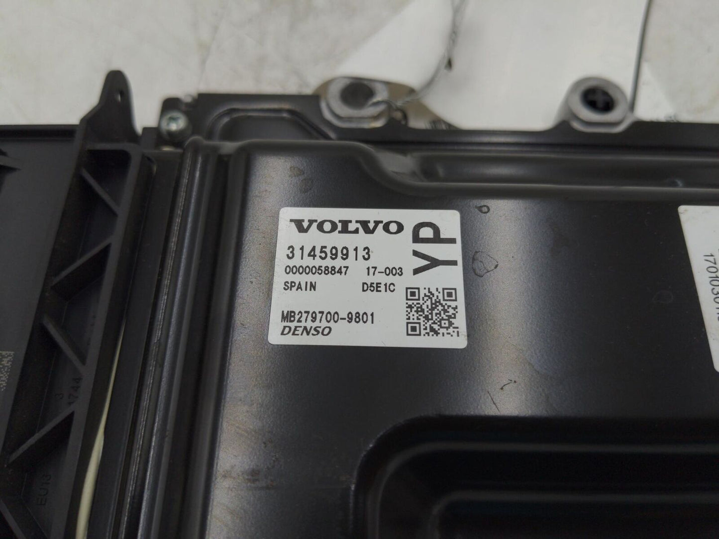 17 18 19 20 VOLVO S90 Engine Brain Box ECU ECM 31459913