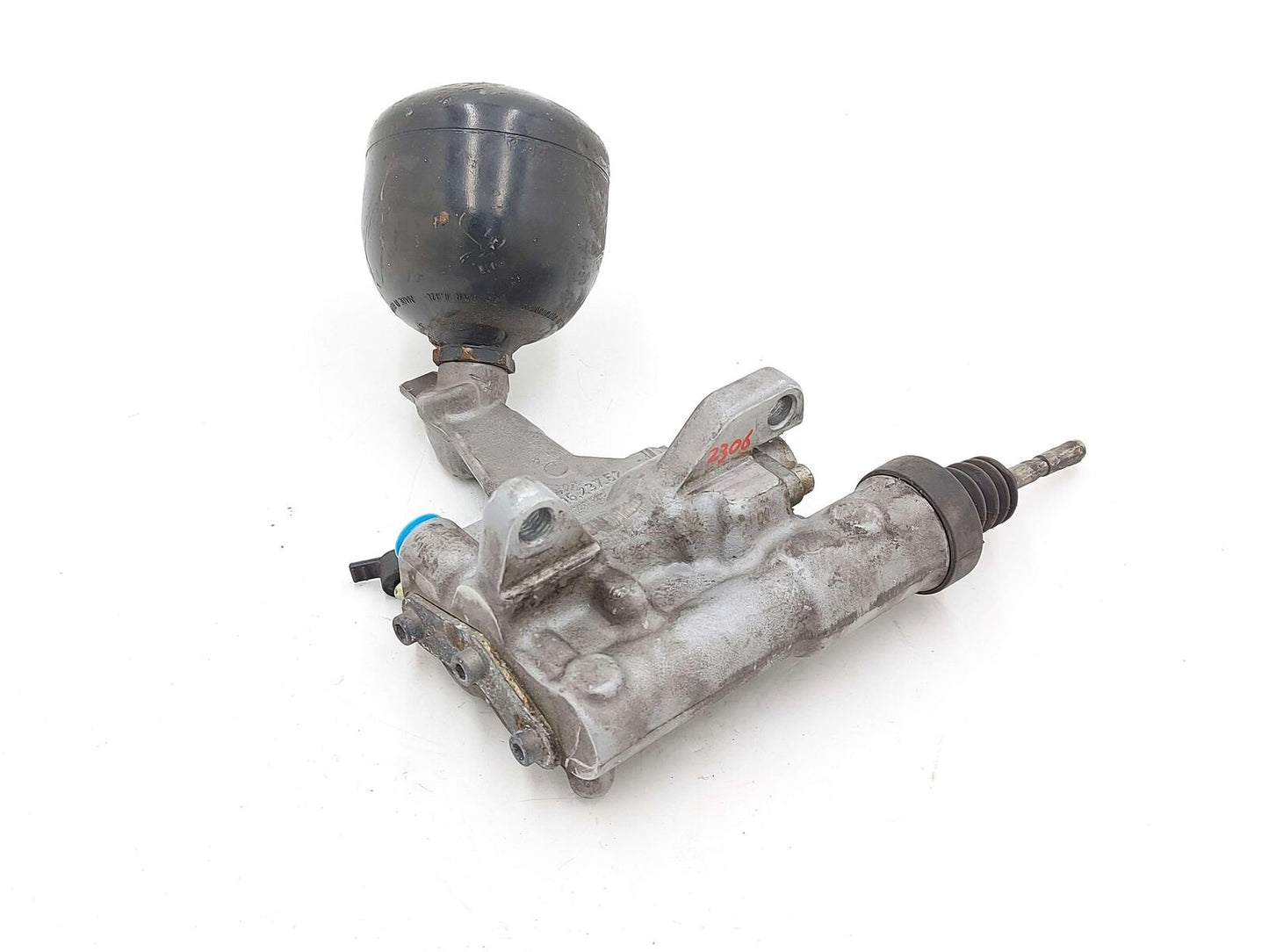 07-13 Porsche 911 997 Turbo Slave Cylinder 99611623752