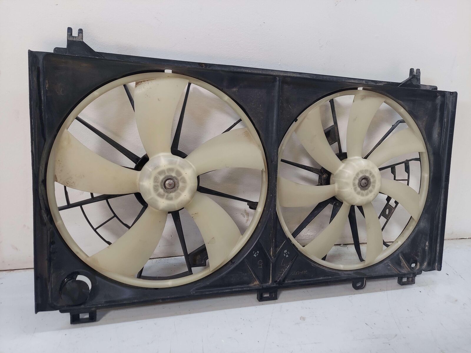 06-15 LEXUS IS250 ELECTRIC COOLING FAN MOTOR 422750-1330 16363-31040