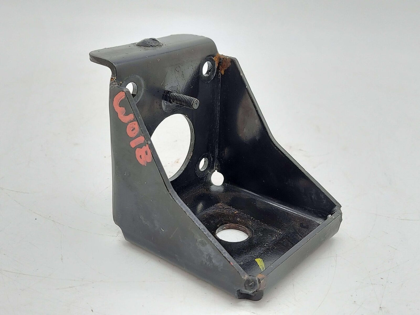 2013 Lamborghini Gallardo Transmission Mount Bracket #2 420399113A