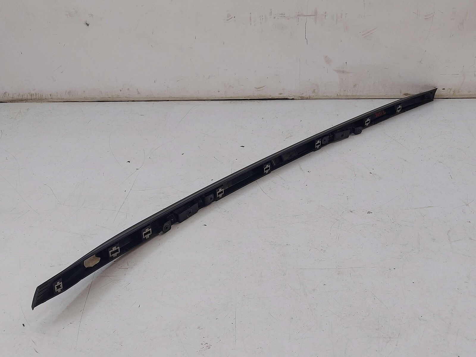 15-20 NISSAN MURANO LEFT ROOF RAIL BLACK 738715AA0A 738715AA0B *SCRATCHED*