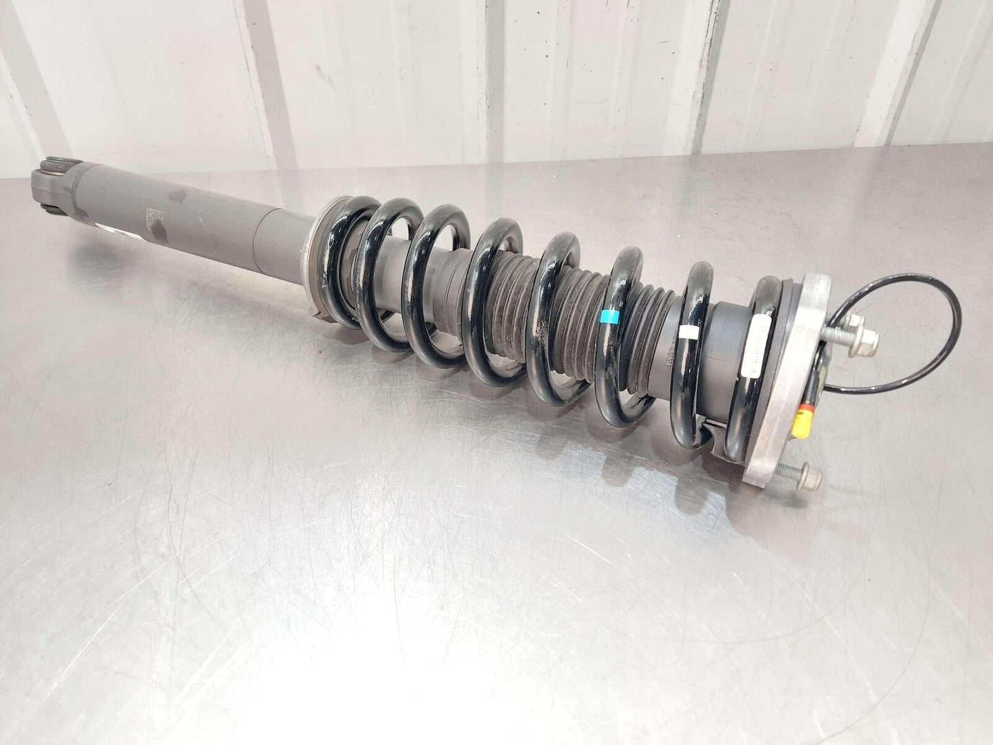 2024 ASTON MARTIN DB12 VOLANTE REAR LEFT SUSPENSION STRUT SHOCK ELECTRONIC