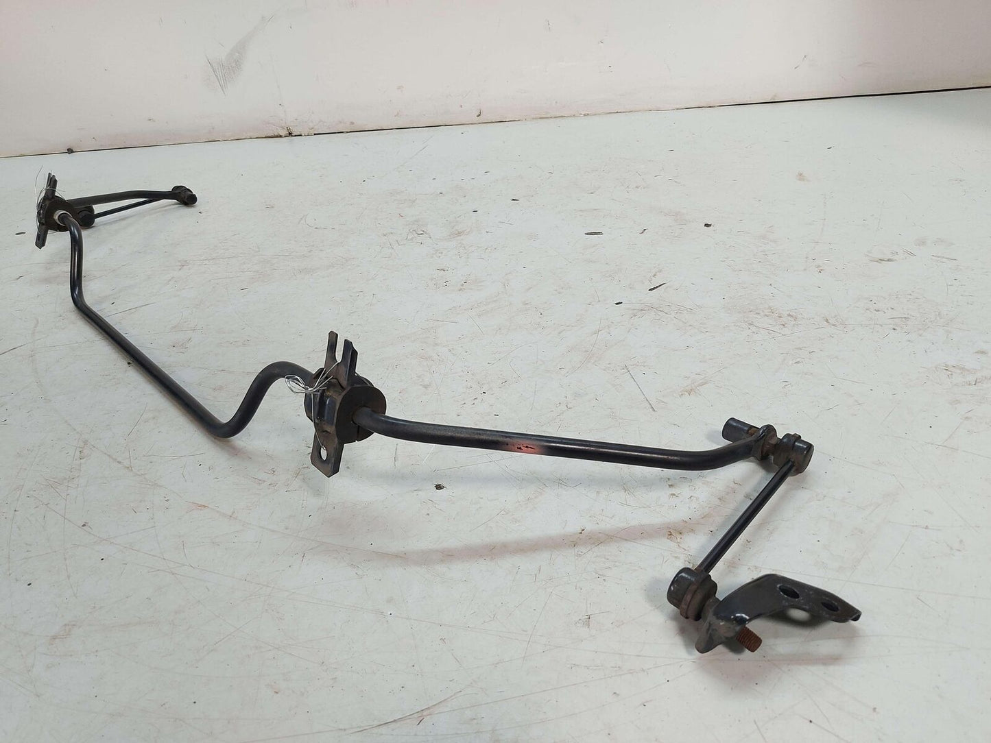 09-16 Nissan GTR GT-R R35 Rear Stabilizer Sway Bar W/ Links 56230JF20A 60K KMS