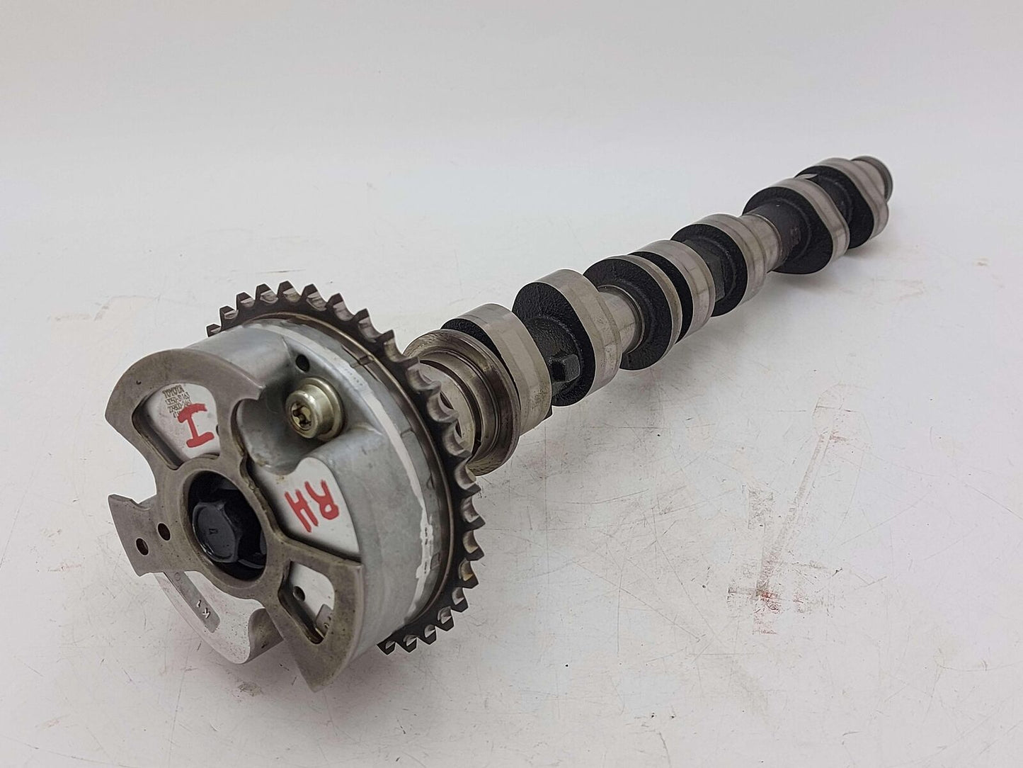 2013 Lexus GS350 3.5L RH Right Intake Camshaft W/ Actuator 13050-31163 120K KMS