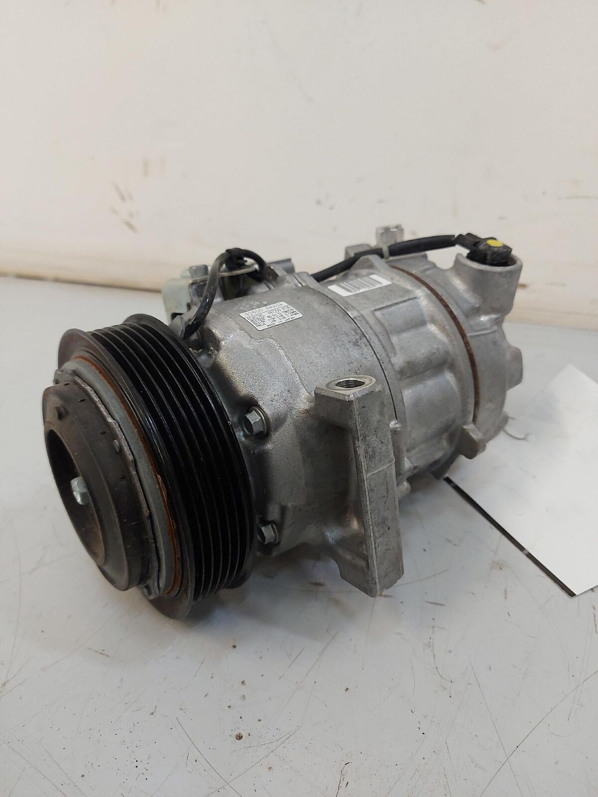 18 19 20 21 NISSAN ROGUE SPORT A/c AC Air Compressor 926006ma0a 2K KM'S!