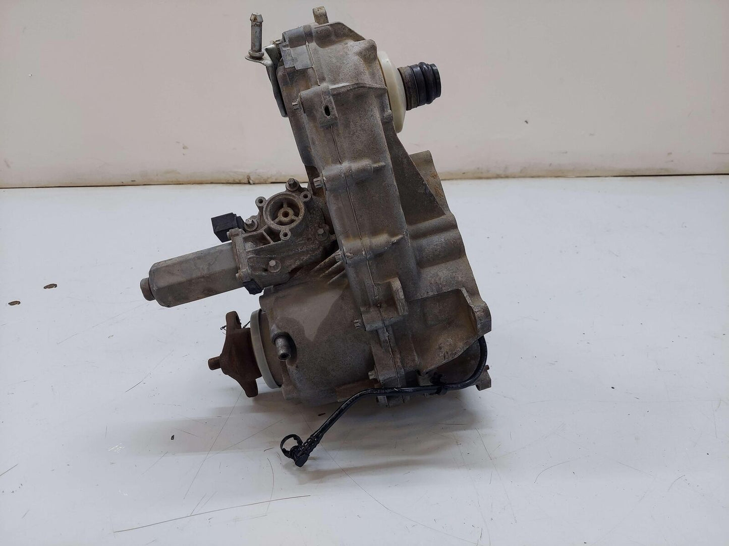 08-09 BMW X6 4.4L Twin Turbo Transfer Case 01300008507 xDrive50i 146K KMS