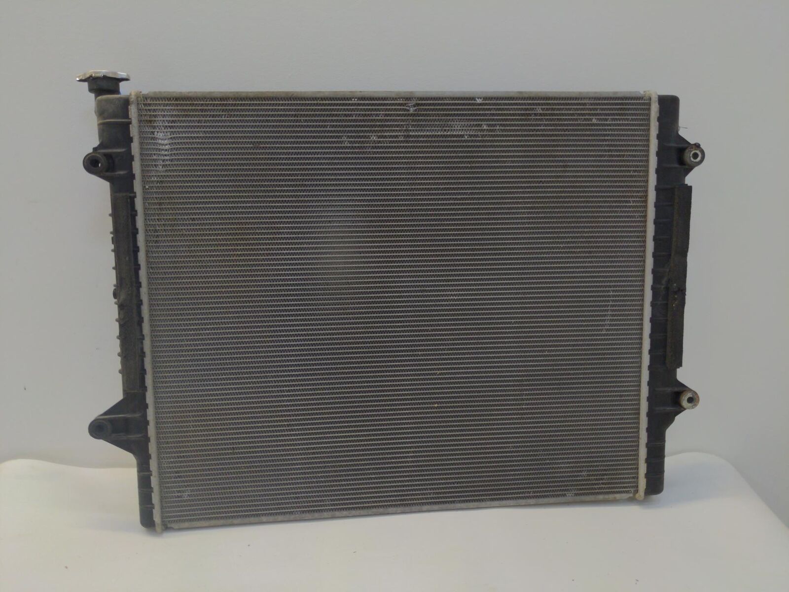 16-22 TOYOTA TACOMA 2.7L Radiator 103KM'S