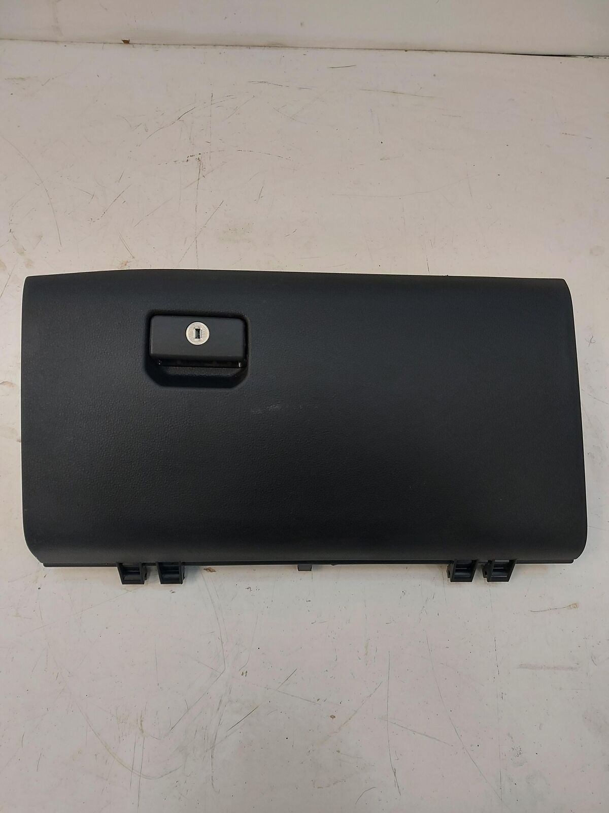 20 21 TOYOTA HIGHLANDER FRONT Glove Box BLACK 55501-0E050