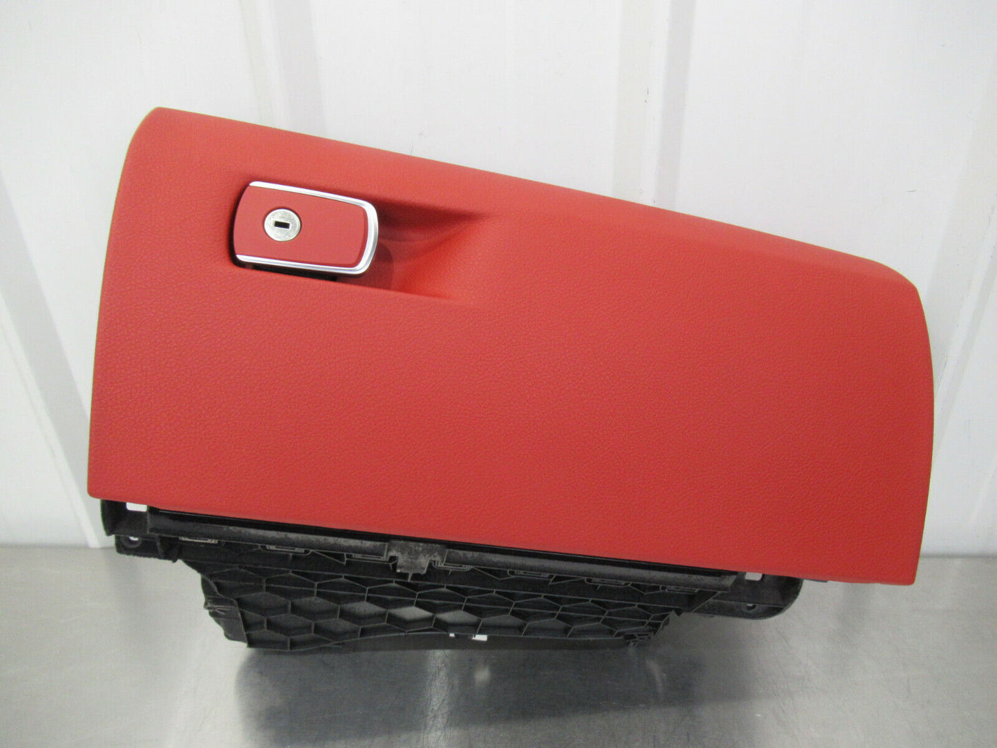 W004 2014 14 BMW 435I RED GLOVE BOX COMPARTMENT 9228283 727584-10