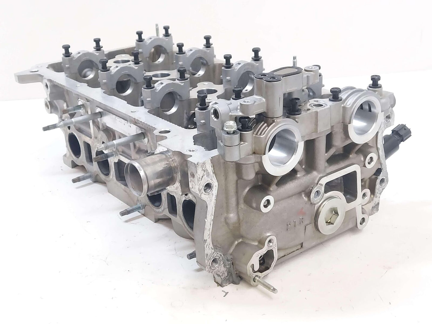 16-22 TOYOTA TACOMA 2.7L ENGINE MOTOR CYLINDER HEAD 2TRFE 1901220820 K000676240