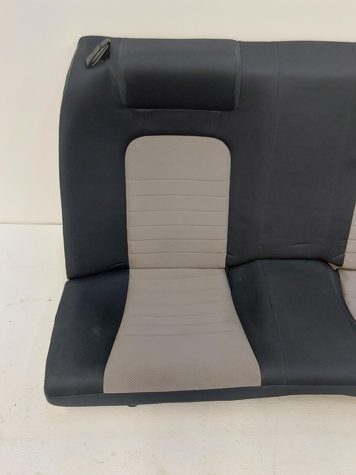 1999 NISSAN SKYLINE R34 GT-T COUPE 2 Door Rear Seat Seats Black And Gray Cloth