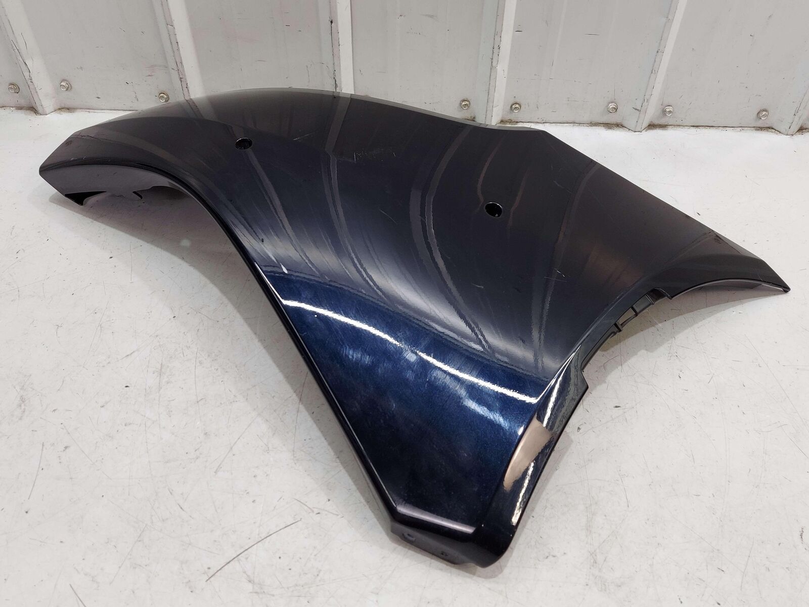 2024 ASTON MARTIN DB12 VOLANTE REAR LEFT BUMPER UPPER ULTRAMARINE BLACK *NOTE