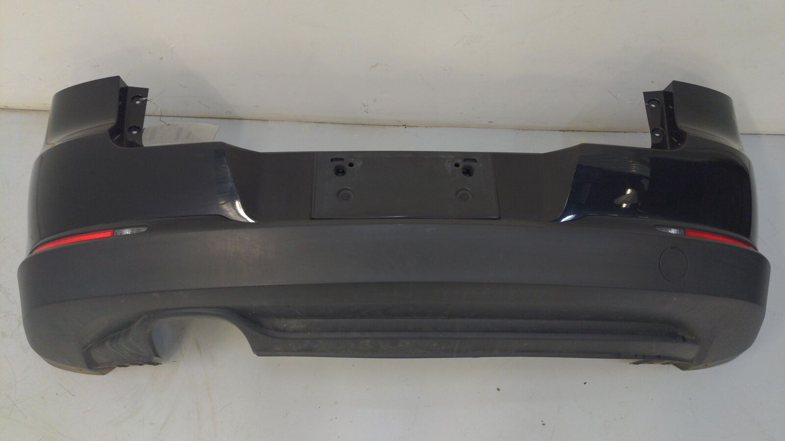 12-18 VW TIGUAN Rear Bumper Black 5N0807421G 79K KM'S