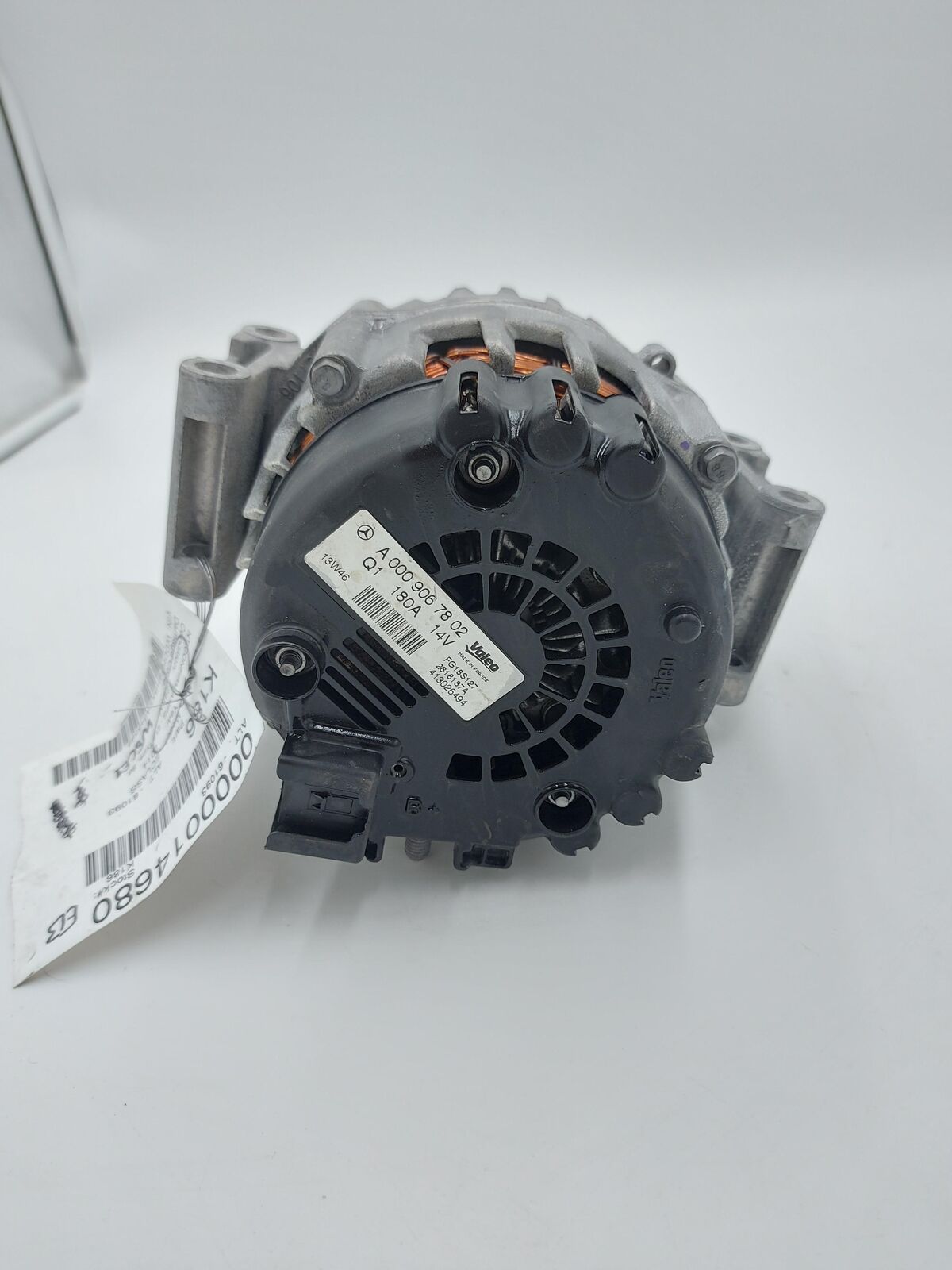 14 15 16 MERCEDES E250 Alternator A0009067802