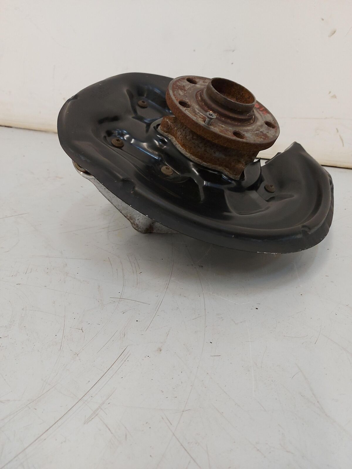 09-18 VW TIGUAN REAR LH Left Knuckle stub Axle AWD 3C0505435G