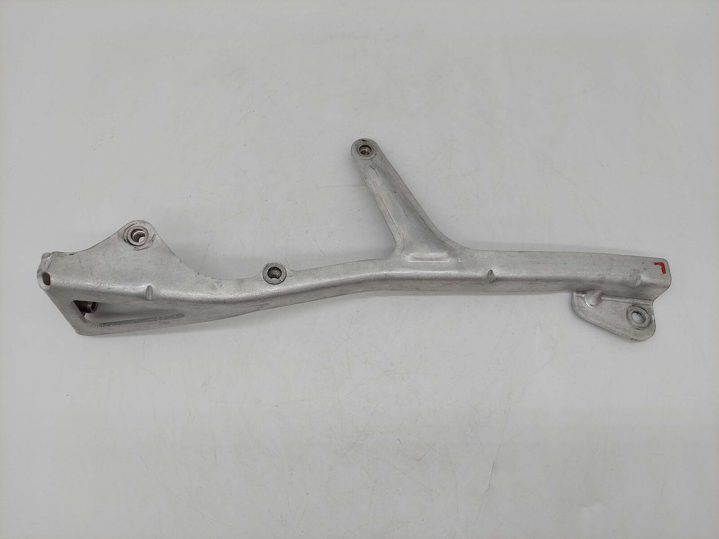 2023 McLaren Artura Front LH Left Cat Converter Bracket 16F0037CP