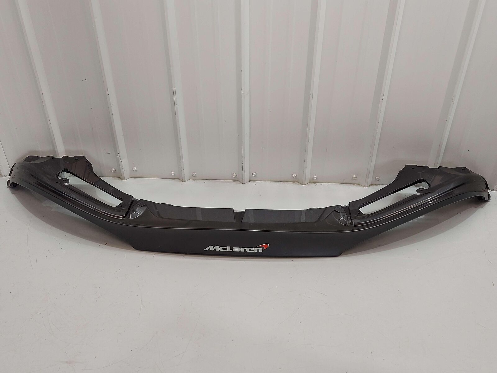 2018 Mclaren 570s Rear Bumper Upper Wing Cover Spoiler 13A3732CP 13A2943CP.03