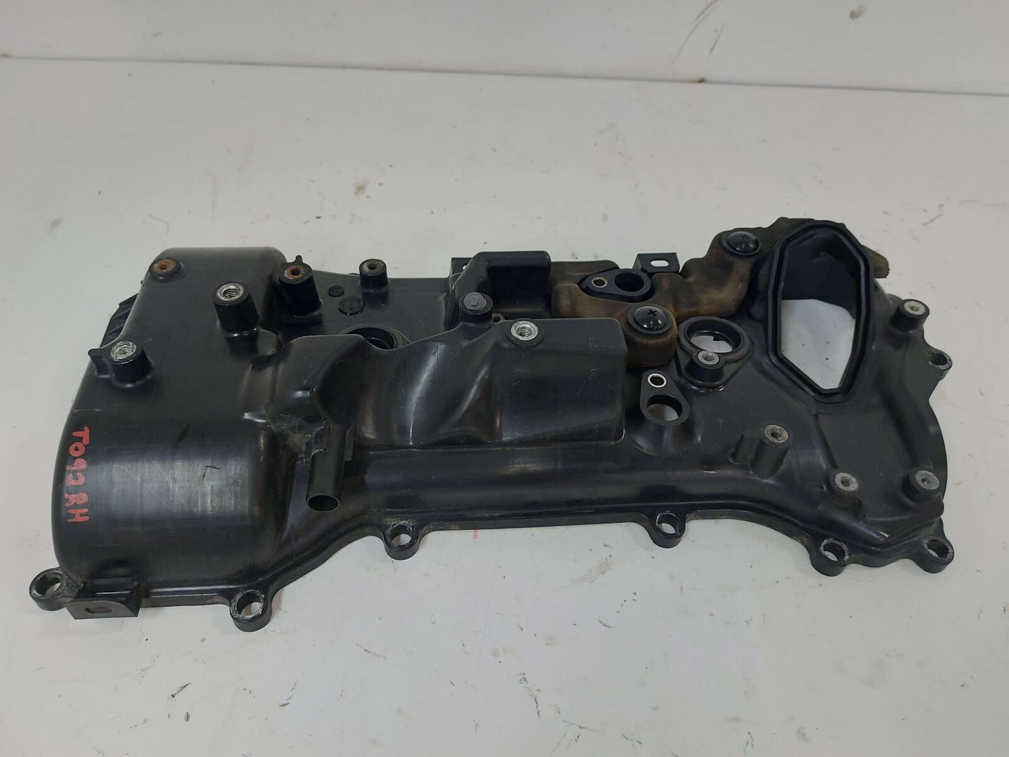 16-19 Lexus RX450 Hybrid RH Right Engine Motor Valve Cover 112010P010 97K KMS