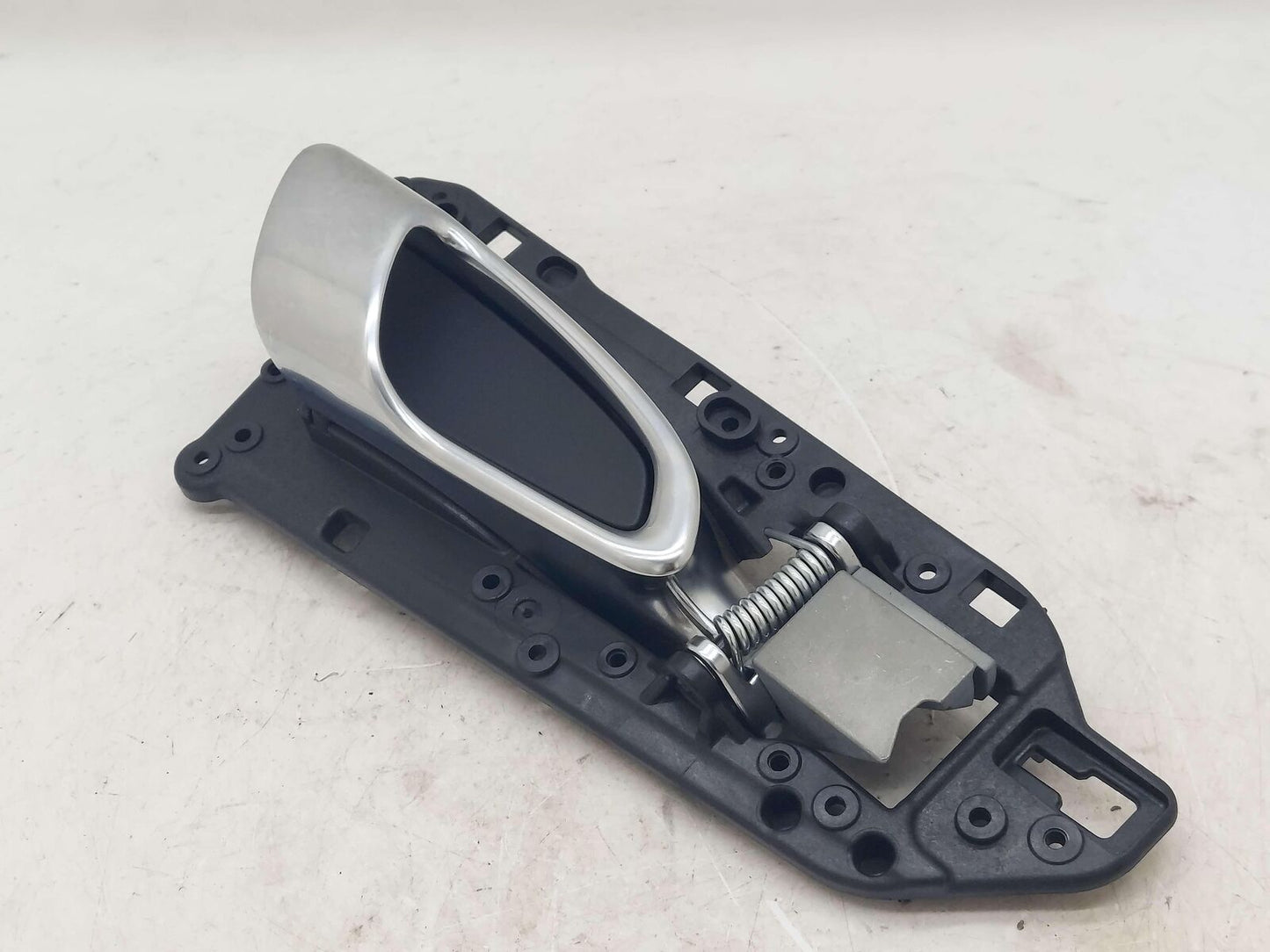 14 PORSCHE 911 991 GT3 RIGHT INSIDE DOOR HANDLE INTERIOR RELEASE SILVER