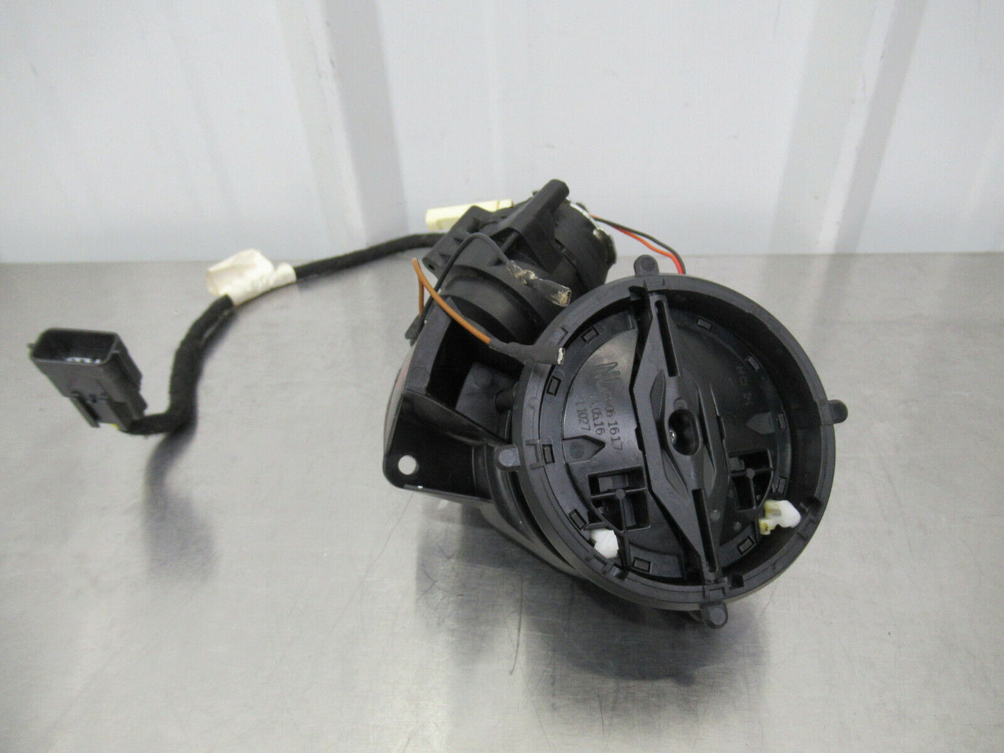 T020 2016 16 MCLAREN 570S LH LEFT DOOR MIRROR MOTOR AA18454CP