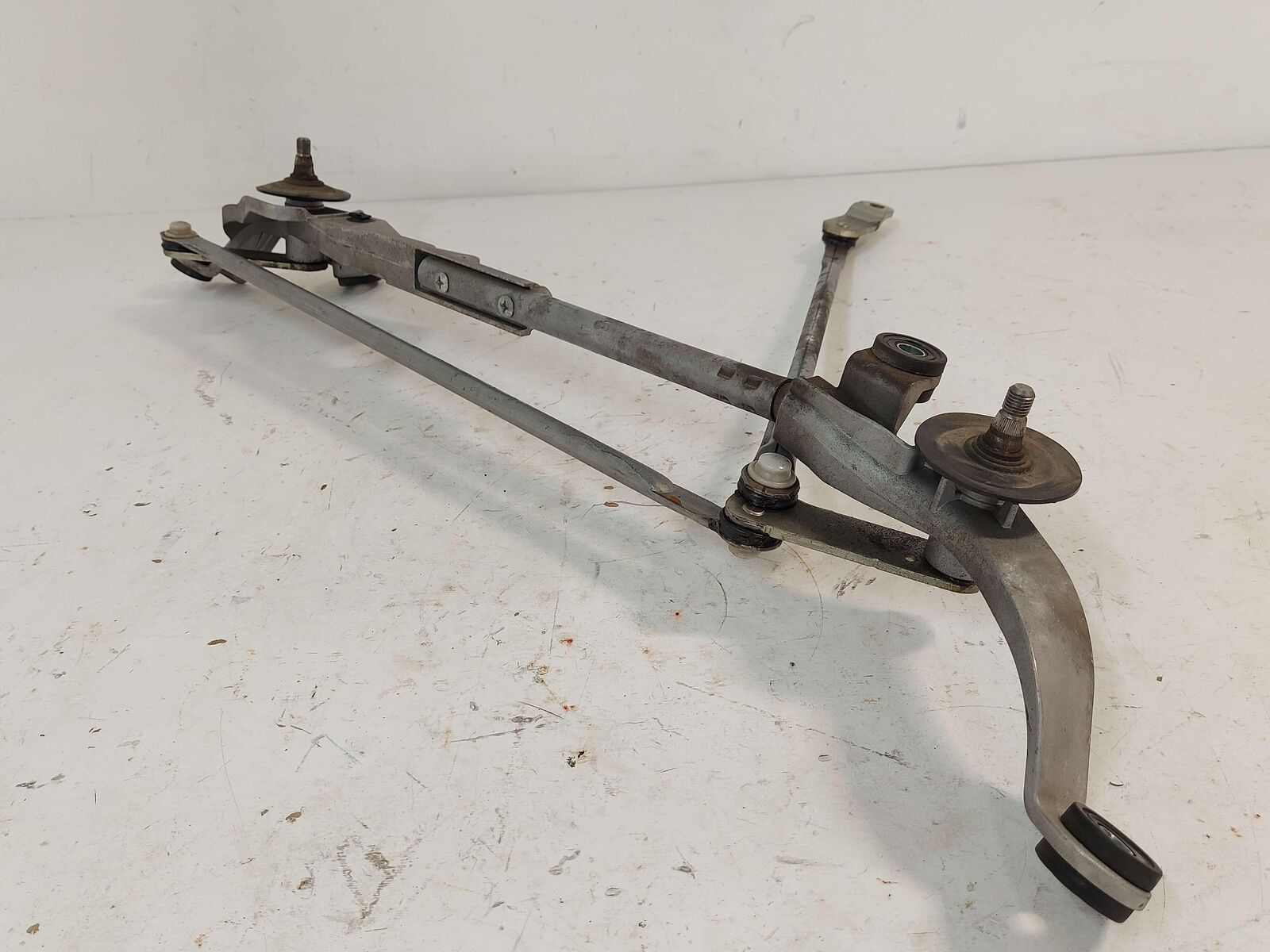 09-20 Nissan GTR GT-R R35 Wiper Transmission Linkage 28800JF30A 60K KMS