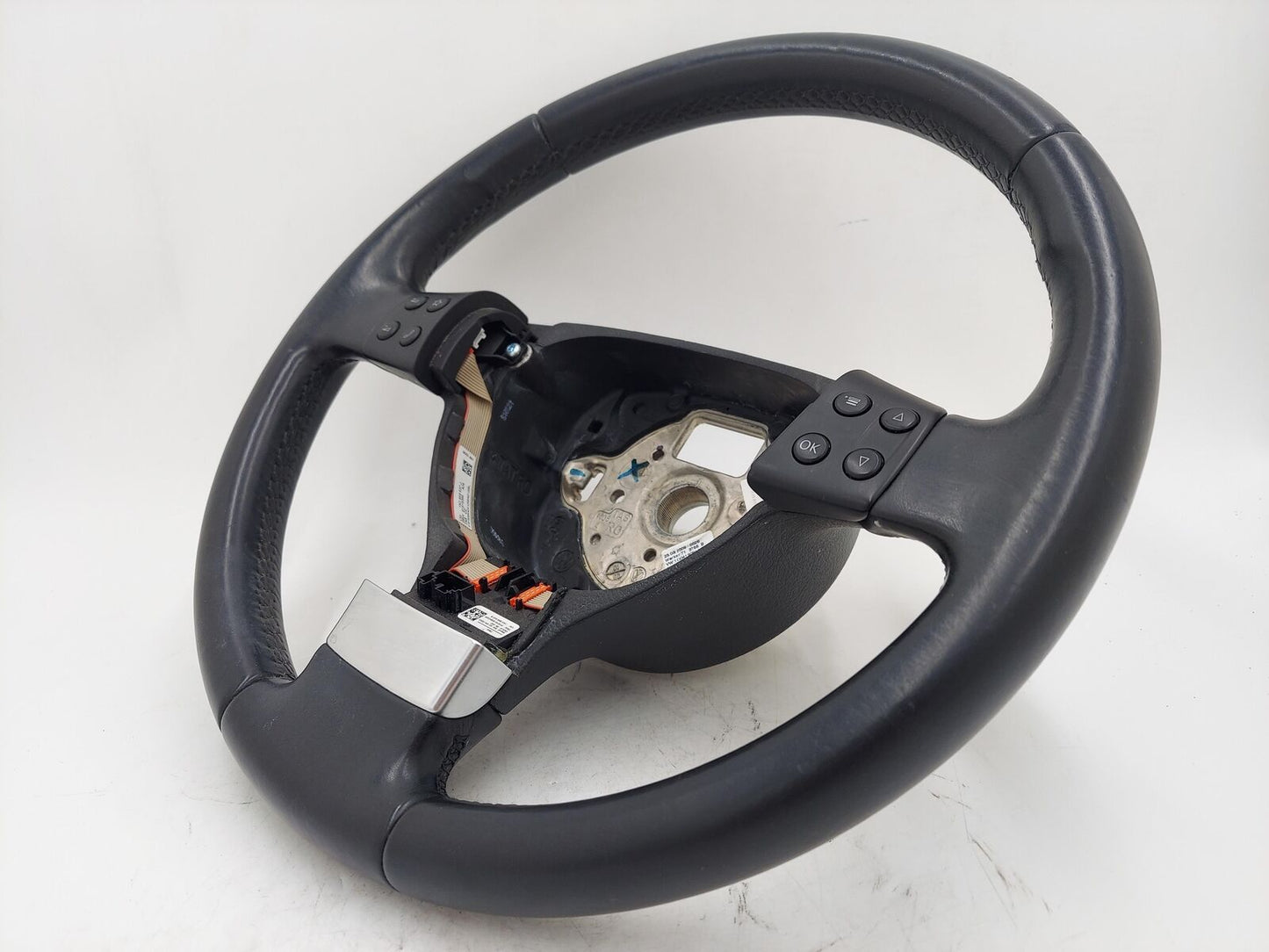 09-11 VW Tiguan Steering Wheel Black *Misc Marks* 1K0959542B 1Q0419091