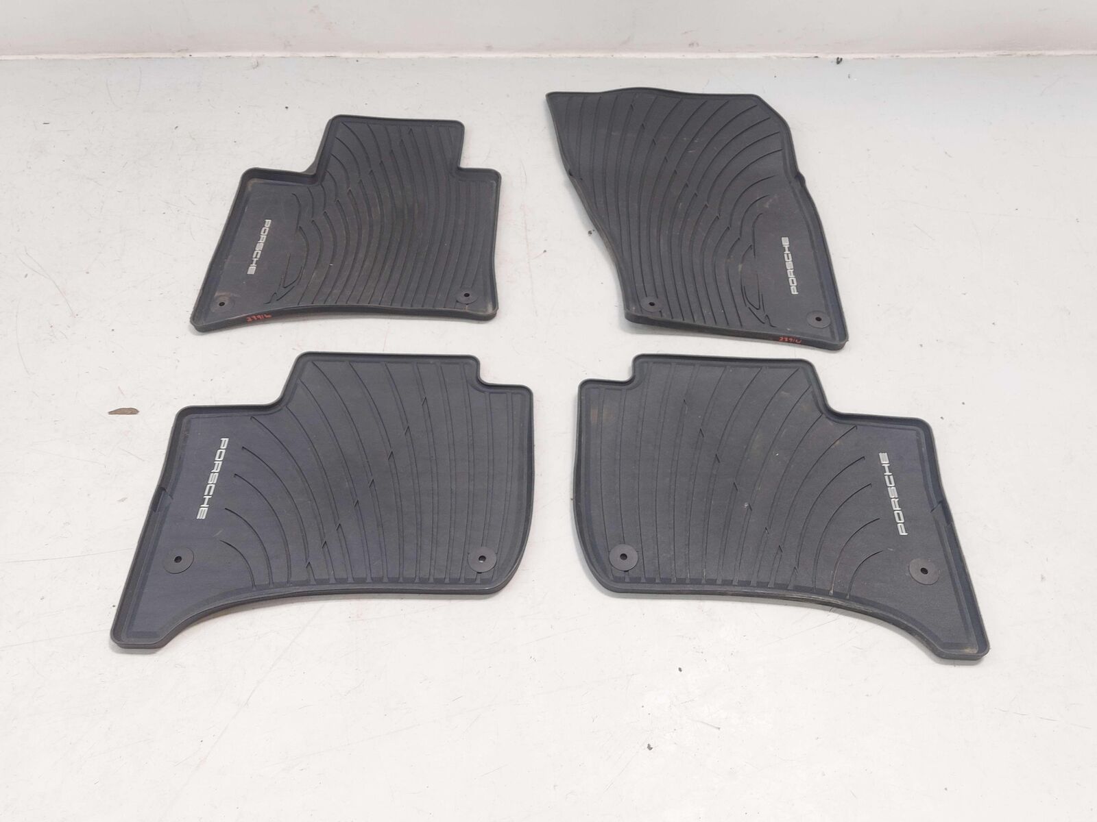 2017 PORSCHE CAYENNE GTS 958 FLOOR MAT PORSCHE RUBBER MAT SET 95804480155