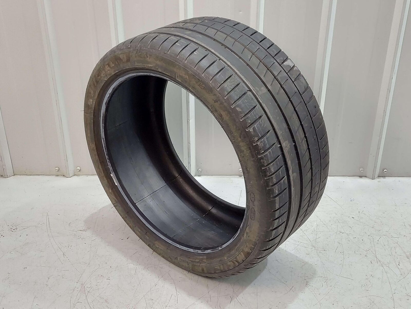 SINGLE MICHELIN PILOT SPORT 4S 285/35ZR20 DATE:3620 6/32 2021 FERRARI ROMA F169