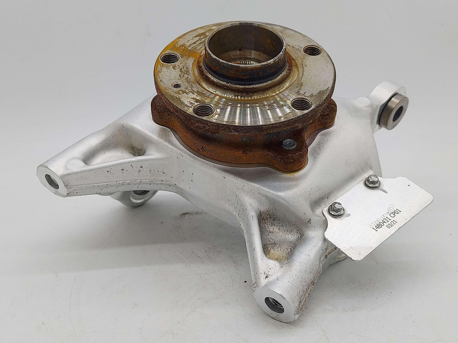 2023 Mclaren Artura Front RH Right Spindle Knuckle Hub 14B0431CP01 3K KMS