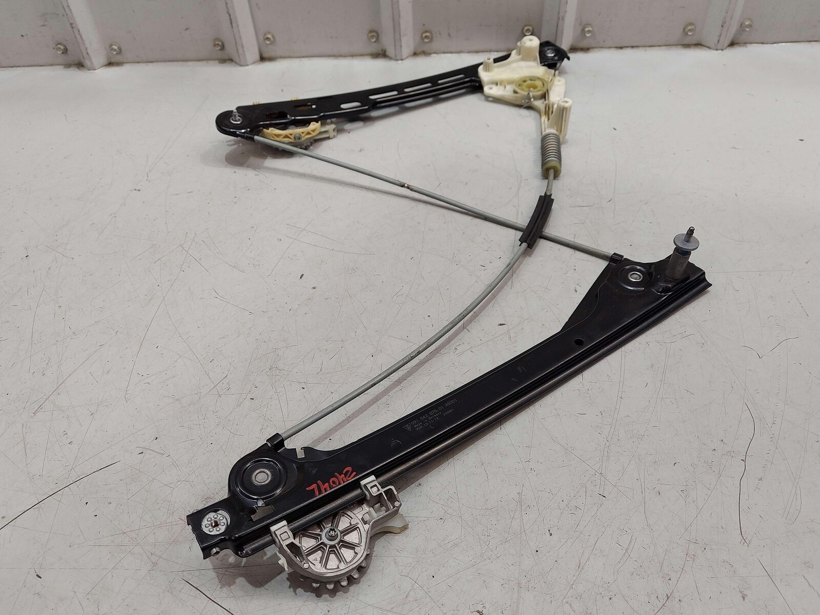 12-16 PORSCHE 911 991 GT3 FRONT LEFT DOOR WINDOW GLASS REGULATOR 99154207501