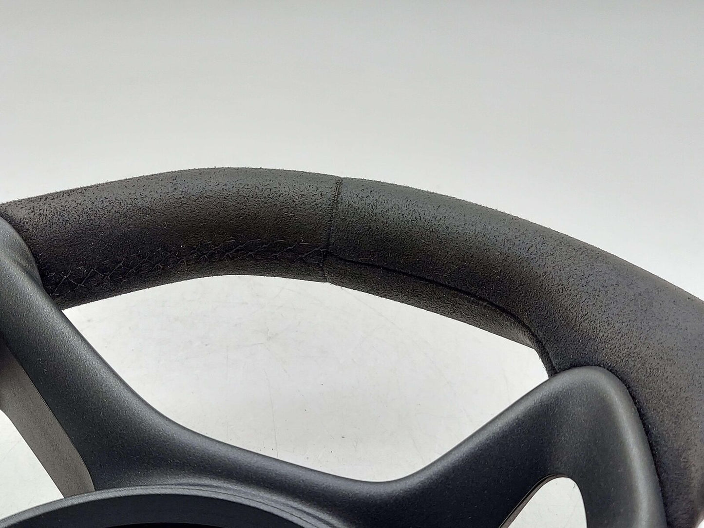 2017 MCLAREN 570S STEERING WHEEL CARBON BLACK ALCANTARA *WORN*