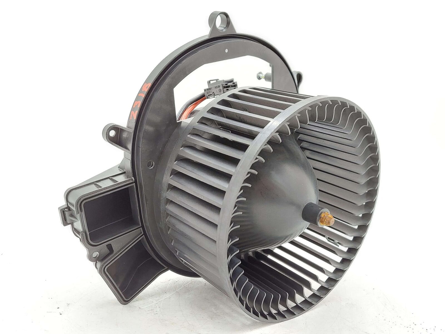 16-19 MERCEDES GLE63S AMG W166 FRONT Heater Blower Motor 1669066100 166906610064